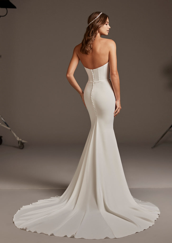 ANTARES by PRONOVIAS 2020 CRUISE ...